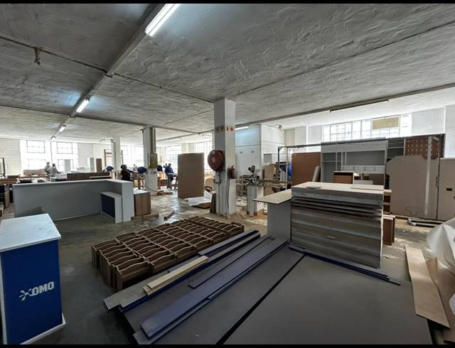 450M² WAREHOUSE TO LET IN WYNBERG